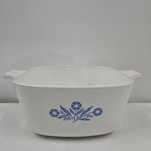 Corning Ware Blue Cornflower  Vintage Casserole Dish 1.75 Quart‎ without Lid